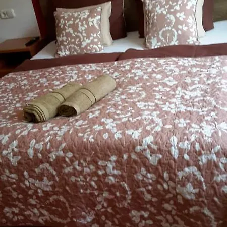Kohari Guest house